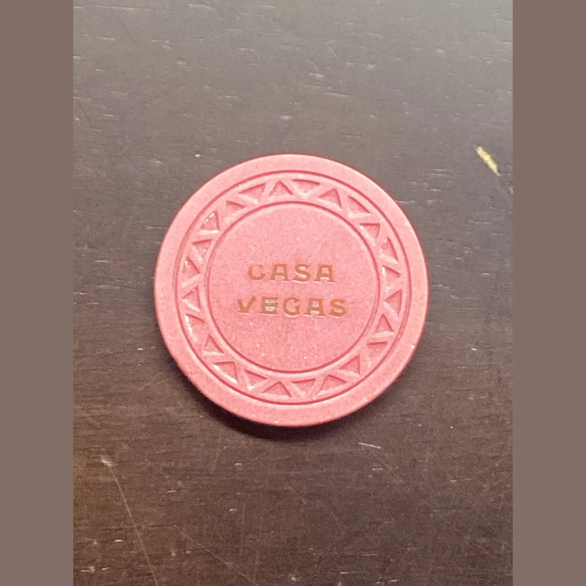 $5 1945 1ST EDITION GAMING CHIP FROM THE CASA VEGAS CASINO IN LAS VEGAS