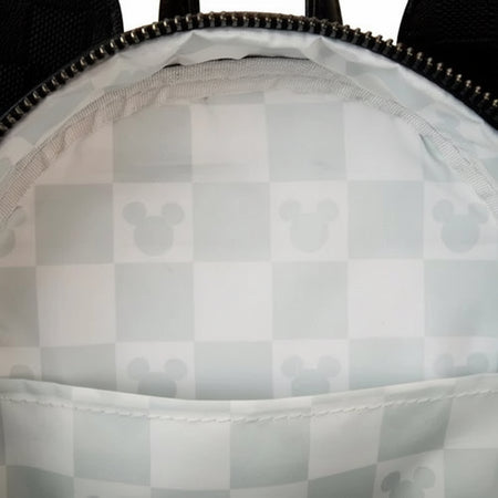 Close-up of a gray checkered bag interior with a zipper.