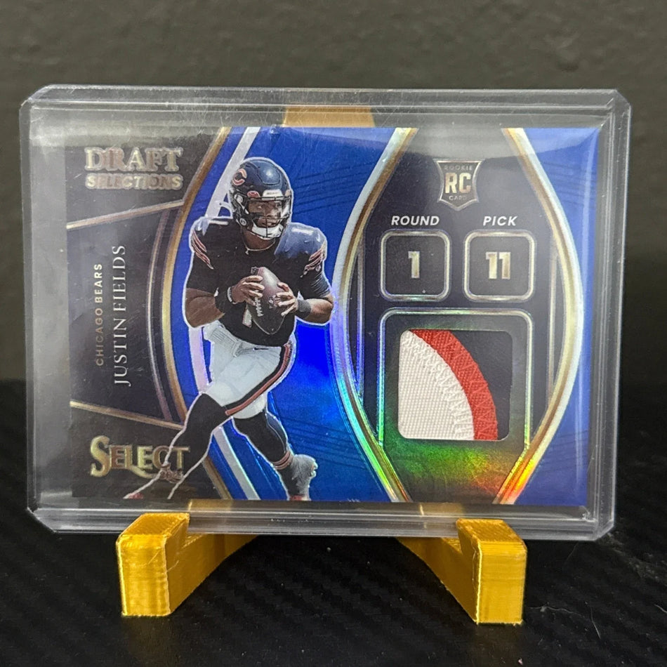 2021 Panini Select Draft Selections #DS-JFI Justin Fields Blue/35 Patch RC Au