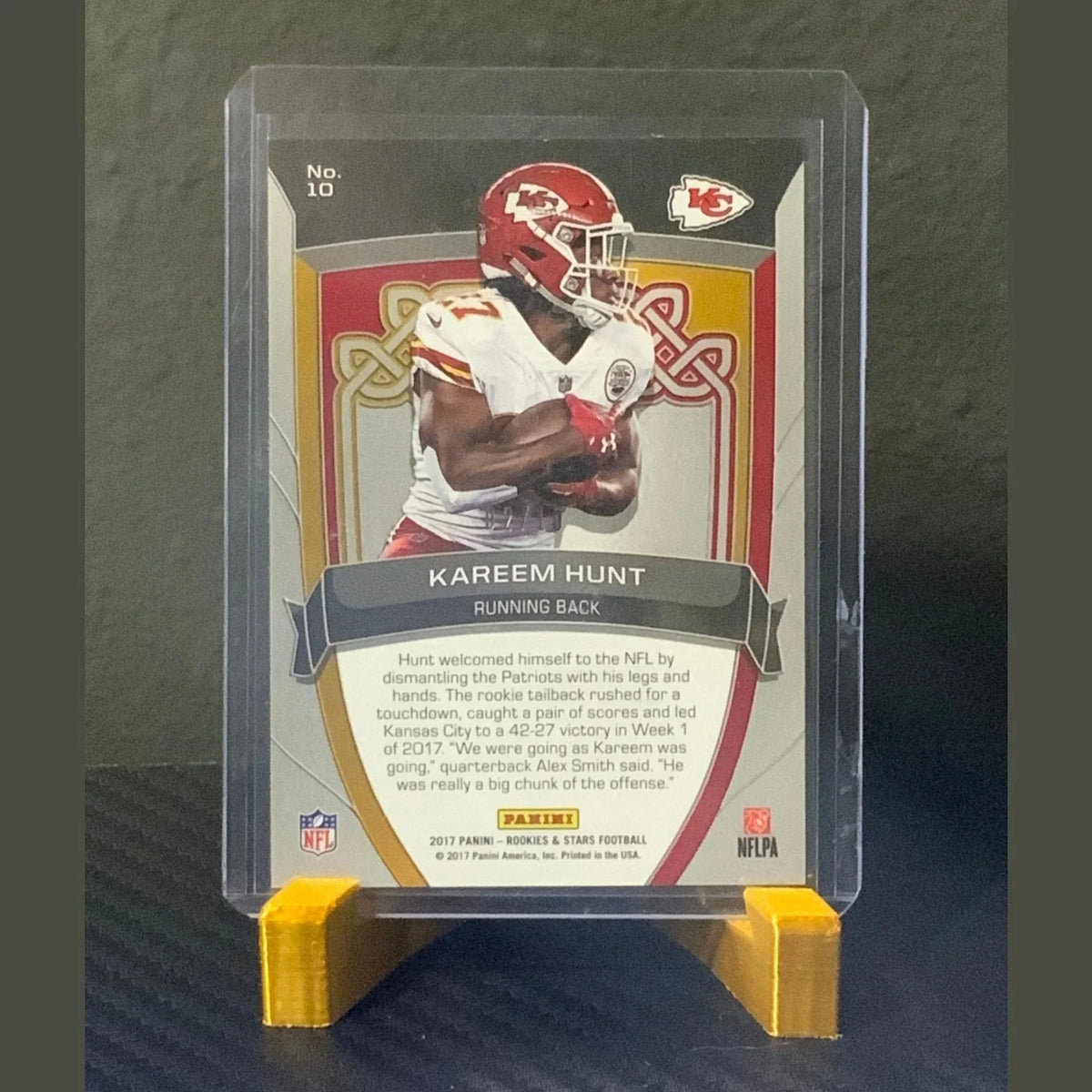 2017 Rookies & Stars Kareem Hunt RC /10 Crusade GOLD Panini Rookie KC Chiefs
