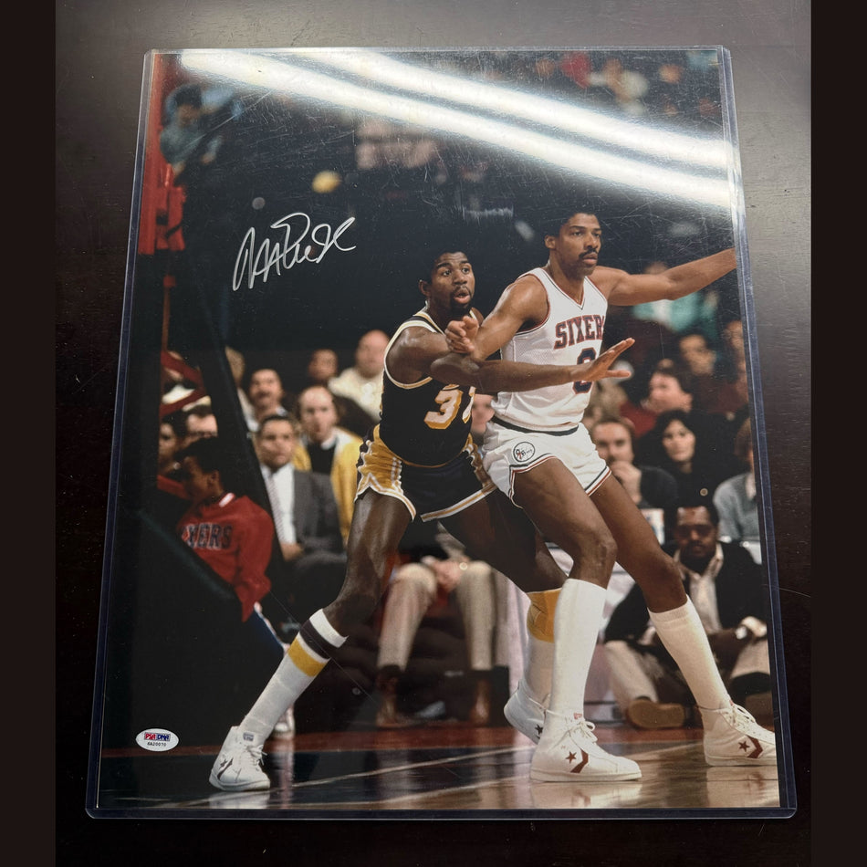 Magic Johnson Los Angeles Lakers Autographed Signed 16x20 Photo