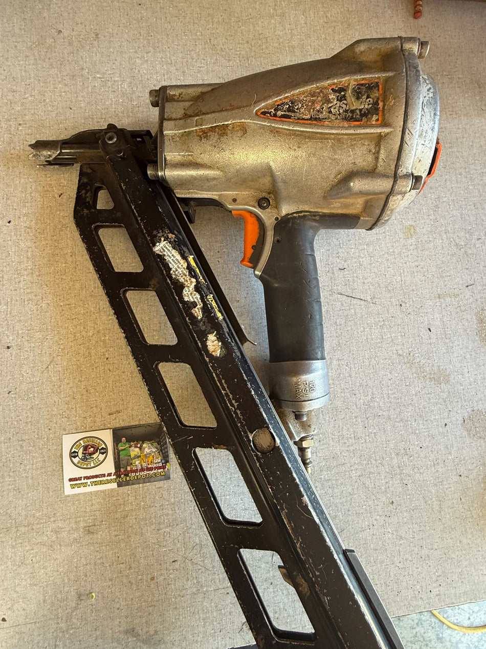 Paslode  F350-S WELL USED PowerMaster Plus 30 Degree Pneumatic Framing Strip Nailer