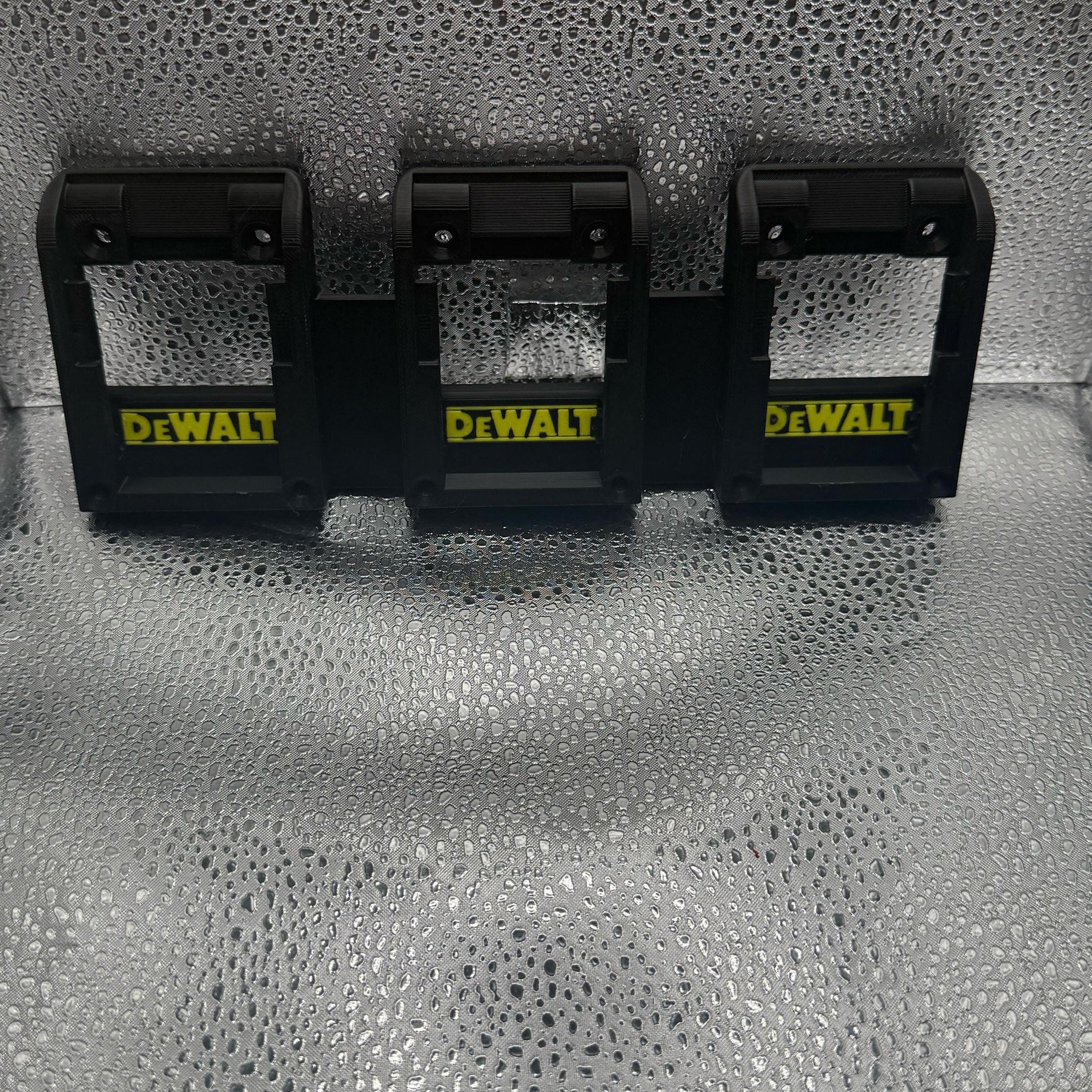3D Printed Dewalt Battery Holder - No more scattered batteries!.