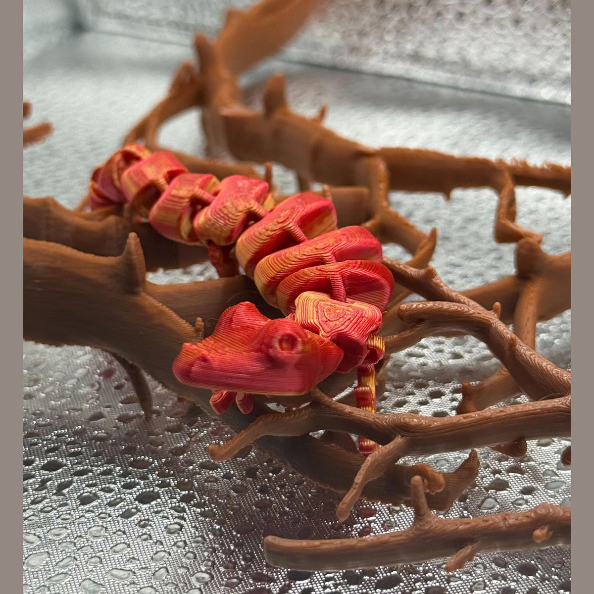 3D Printed Articulated Adult Print-A-Pal Gecko - Just gecko with the flow!.