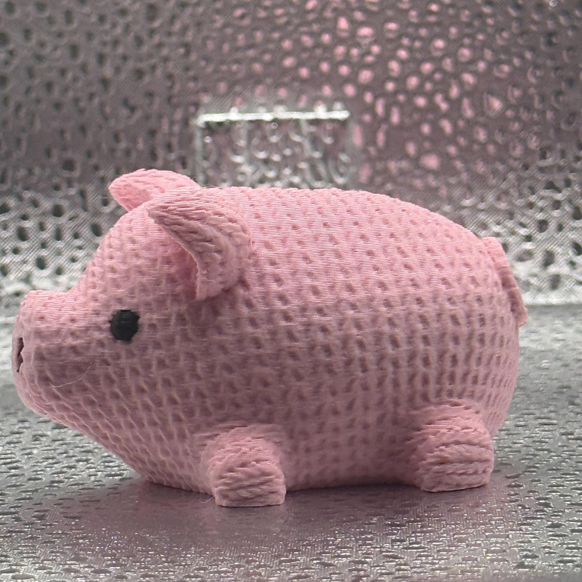 3D Printed Knitted Pig - Oinking all the way home.