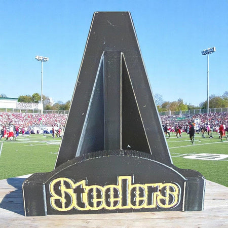 3D printed Pittsburgh Steelers card stand.
