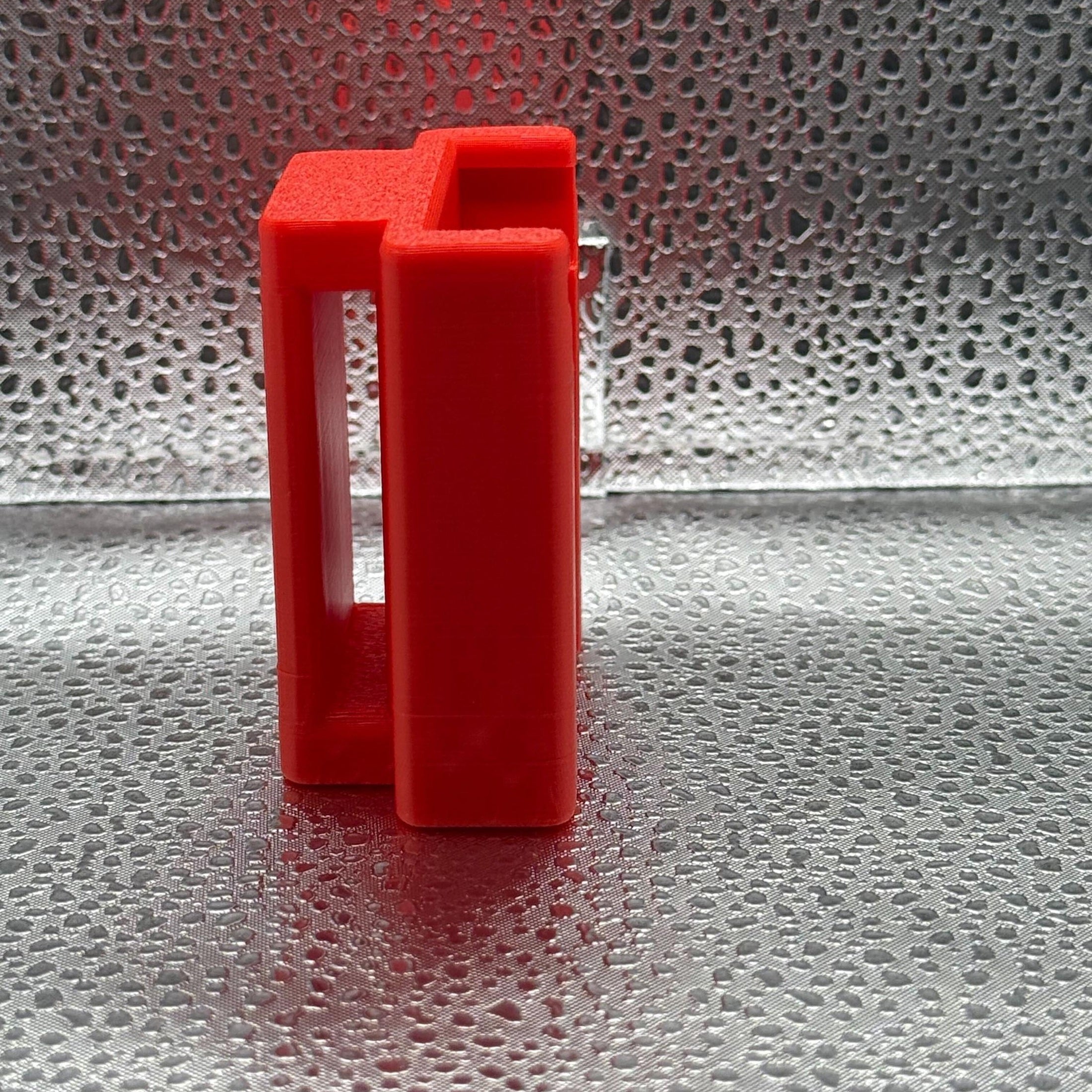 3D Printed Milwaukee Belt M18 Battery Holder - No more climbing down for that new battery!.