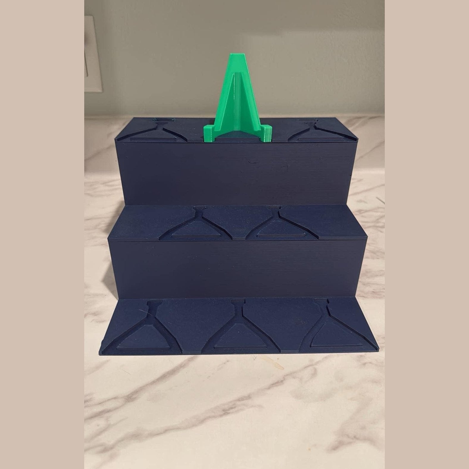 3D Printed Bleacher Card Display System / 8 Removable BASIC card stands - Show off your cards!
