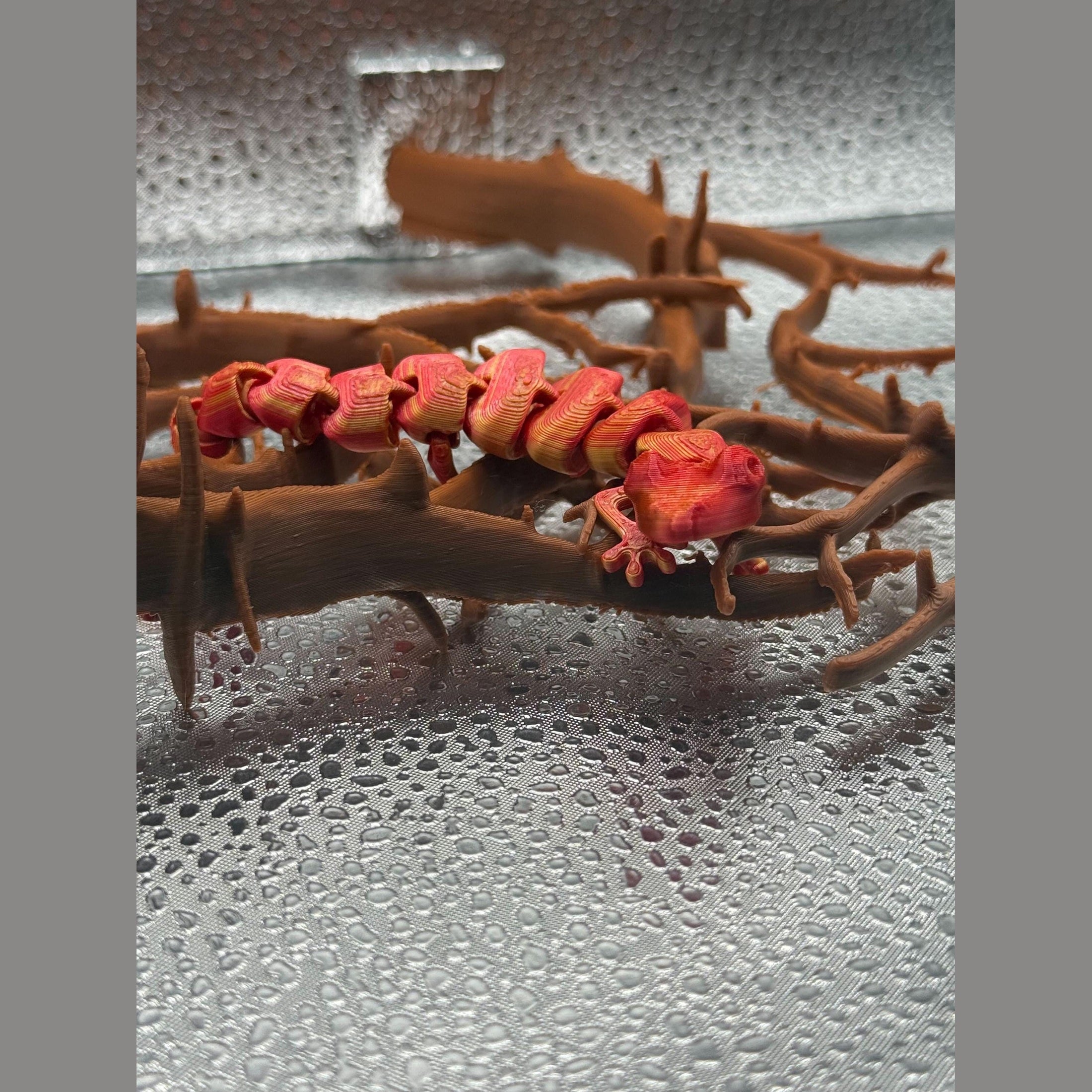 3D Printed Articulated Adult Print-A-Pal Gecko - Just gecko with the flow!.