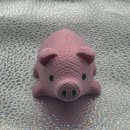 3D Printed Knitted Pig - Oinking all the way home.