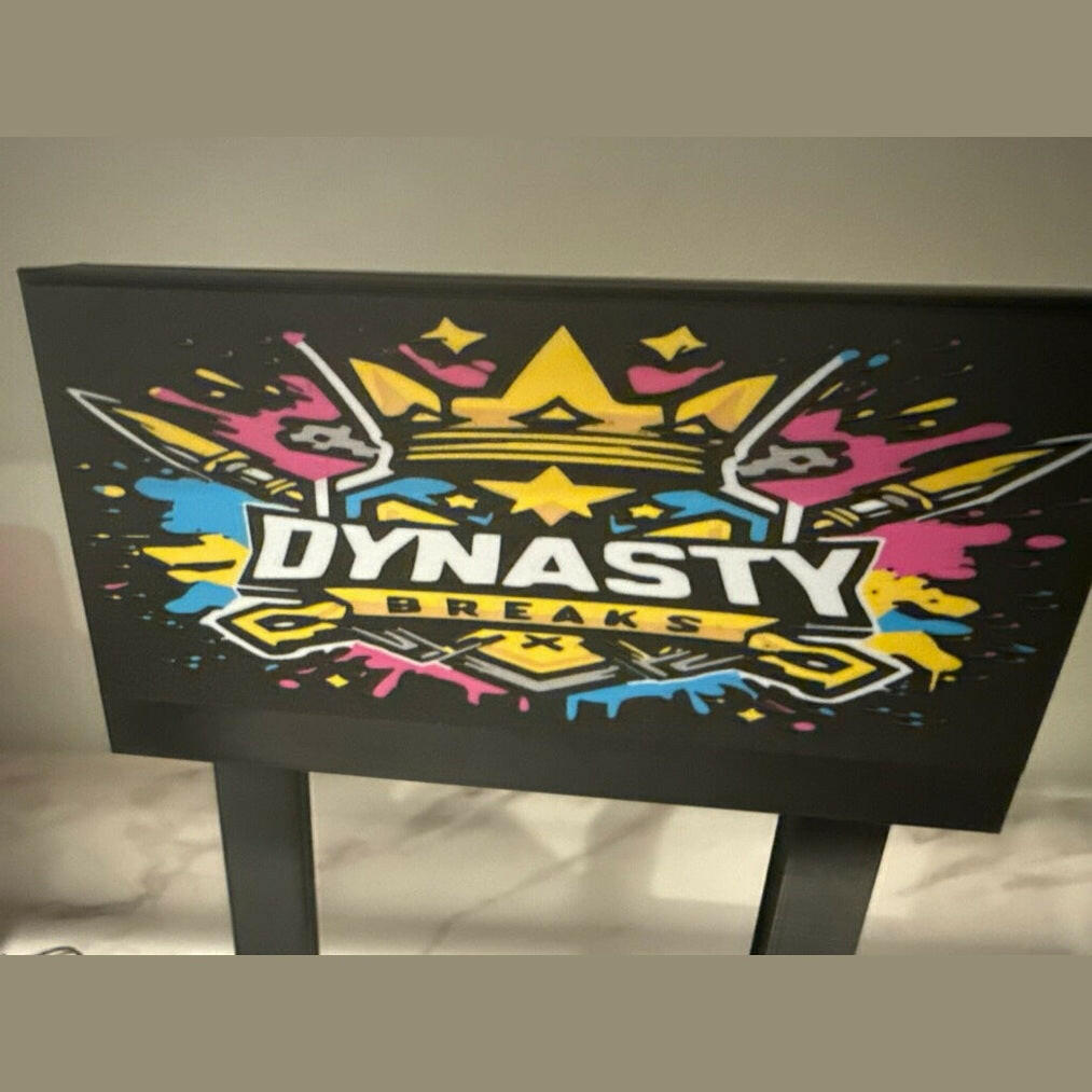 3D Printed Bleacher Multi-Card Display.