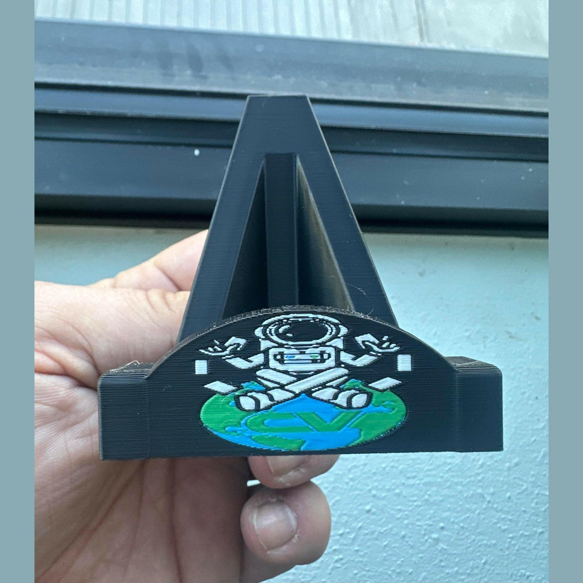 3D Printed Custom Card Stand