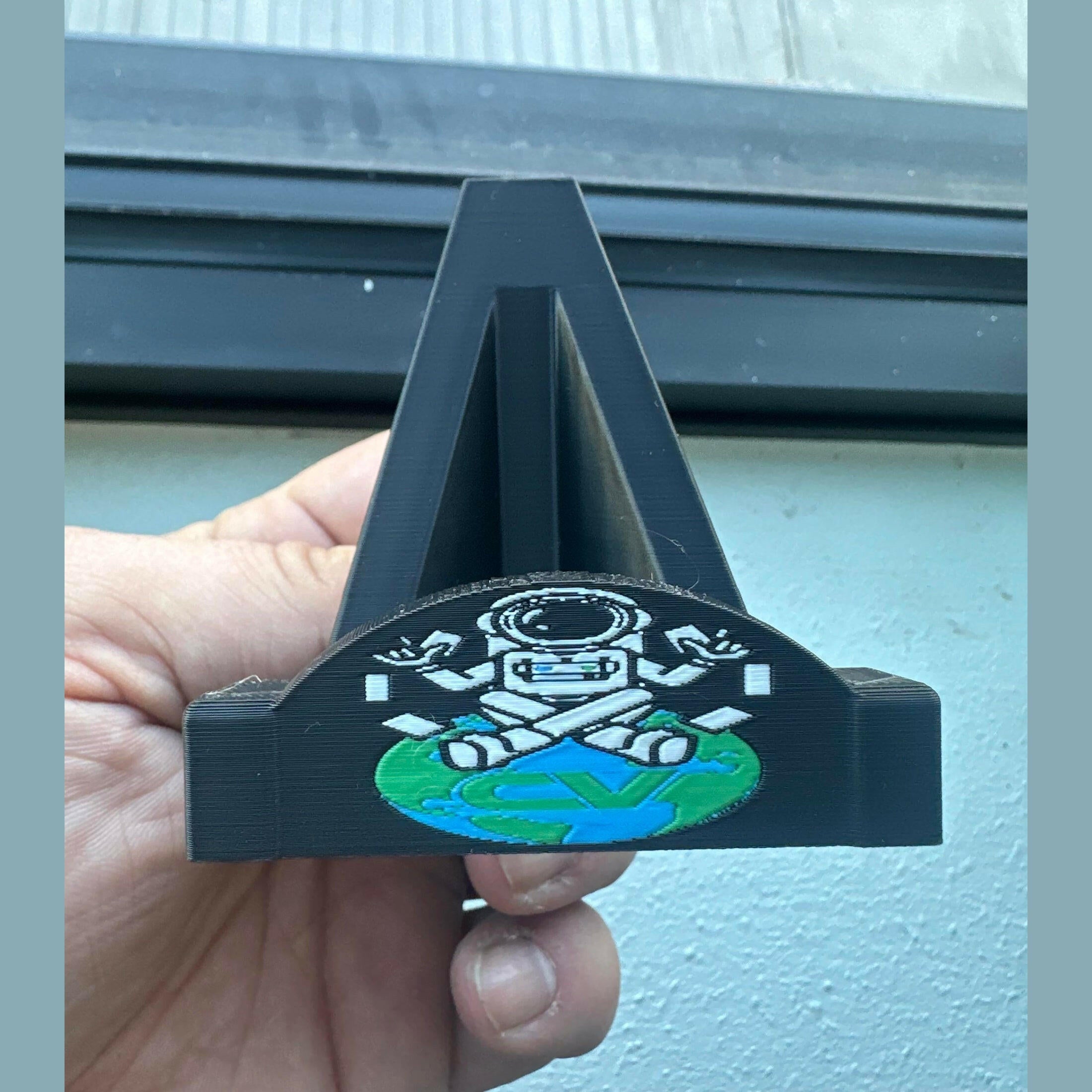 3D Printed Custom Card Stand
