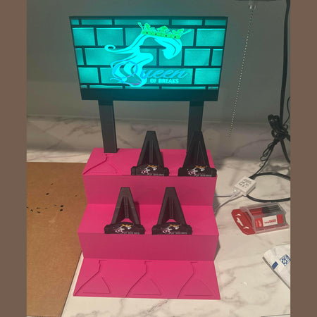 3D Printed Bleacher Multi-Card Display.