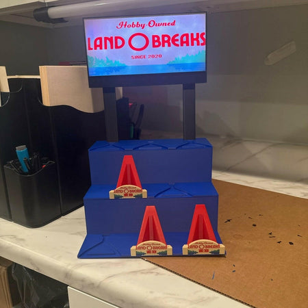 3D Printed Bleacher Multi-Card Display.