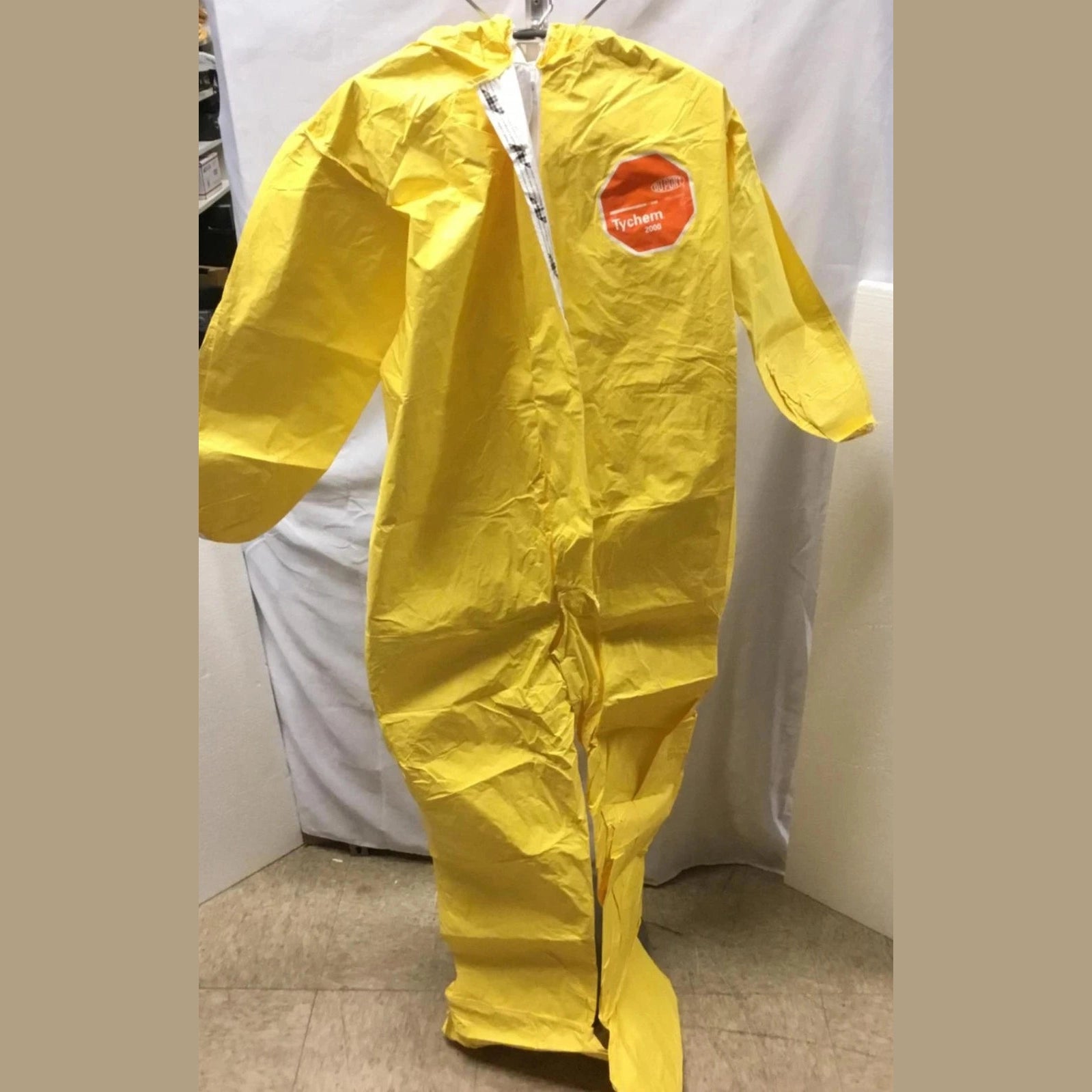 NEW Tychem Dupont 2000 QC D14137195 Medium Yellow Coveralls With Hood, 12/Case