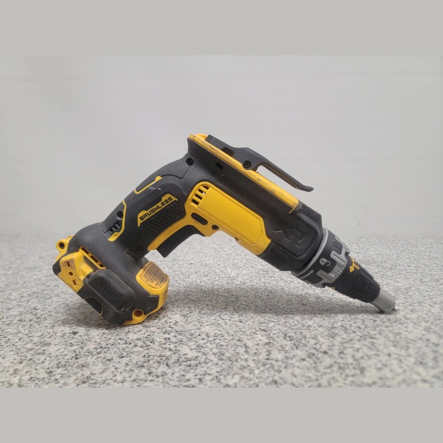 DEWALT 20V Max Li-Ion Drywall Screwgun (Tool Only) DCF630 USED.