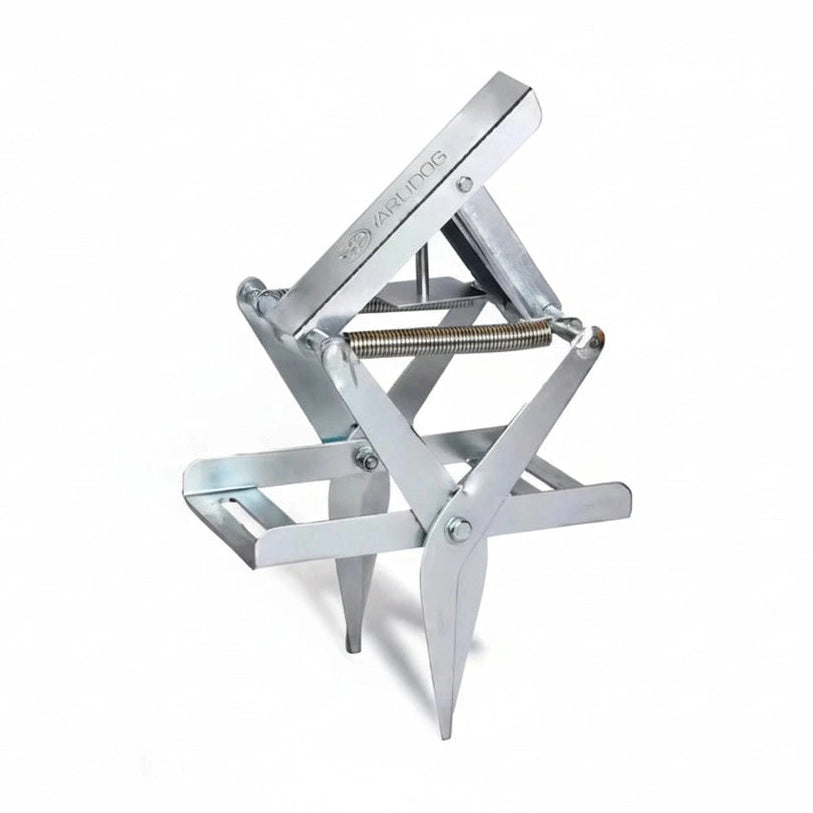 YARDDOG Step-To-Set No Digging Required Durable Steel Mole Trap