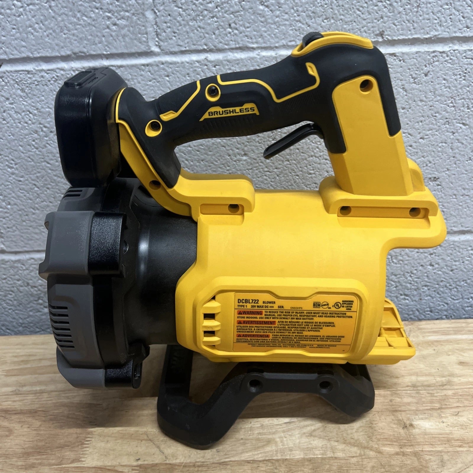 PARTS NOT WORKING Dewalt DCBL722B 20V Brushless Cordless Handheld Blower LOT 4095